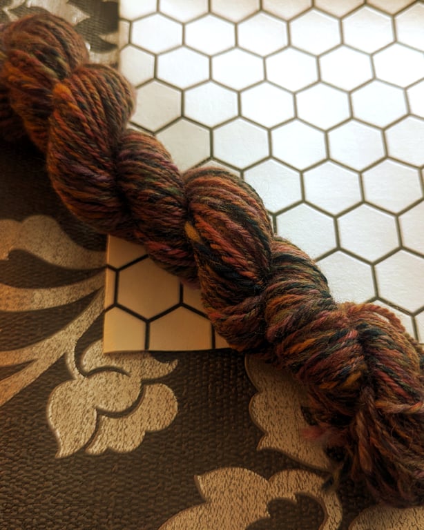 Peaklands hand spun yarn - 100% wool - 100 yards