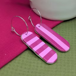 Reversible mismatch earrings.