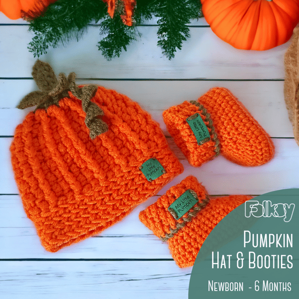 Pumpkin Crochet Beanie Hat & Booties 'My Little Pumpkin' tags 