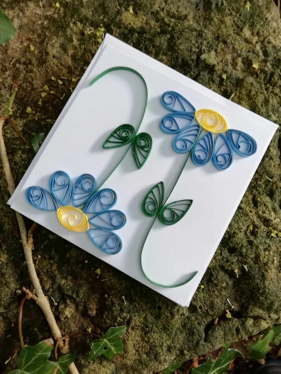 Quilled Blue Daisies
