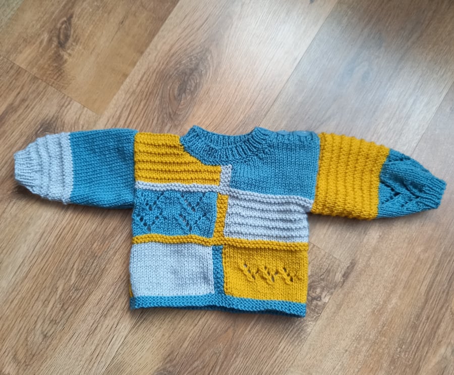 Hand knitted baby boys baby girls jumper