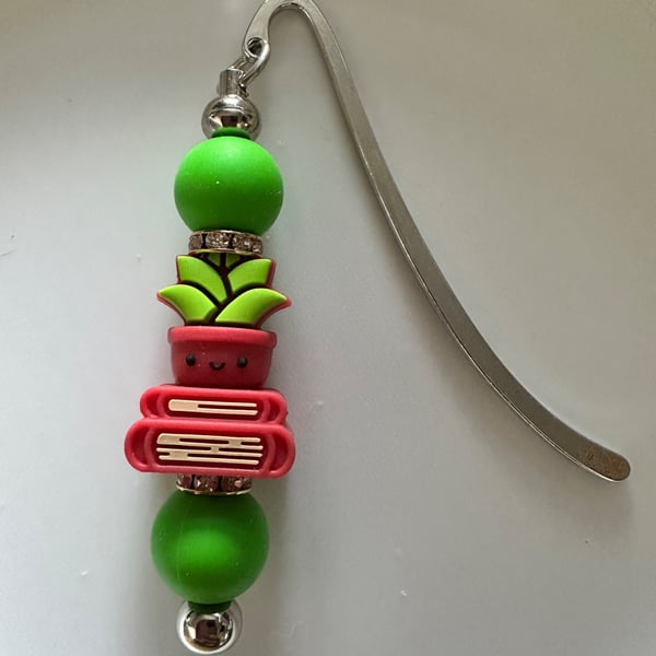 Cactus and Books Bookmark, Gift for Book Lovers, Cute Teacher Gift 