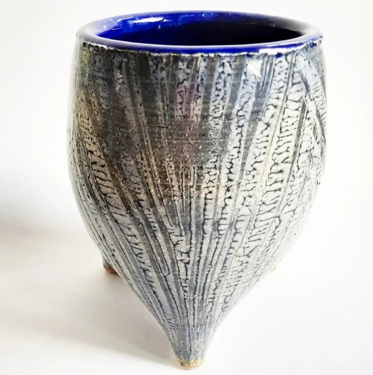 Blue Patterned Three Legged Houseplant Holder 