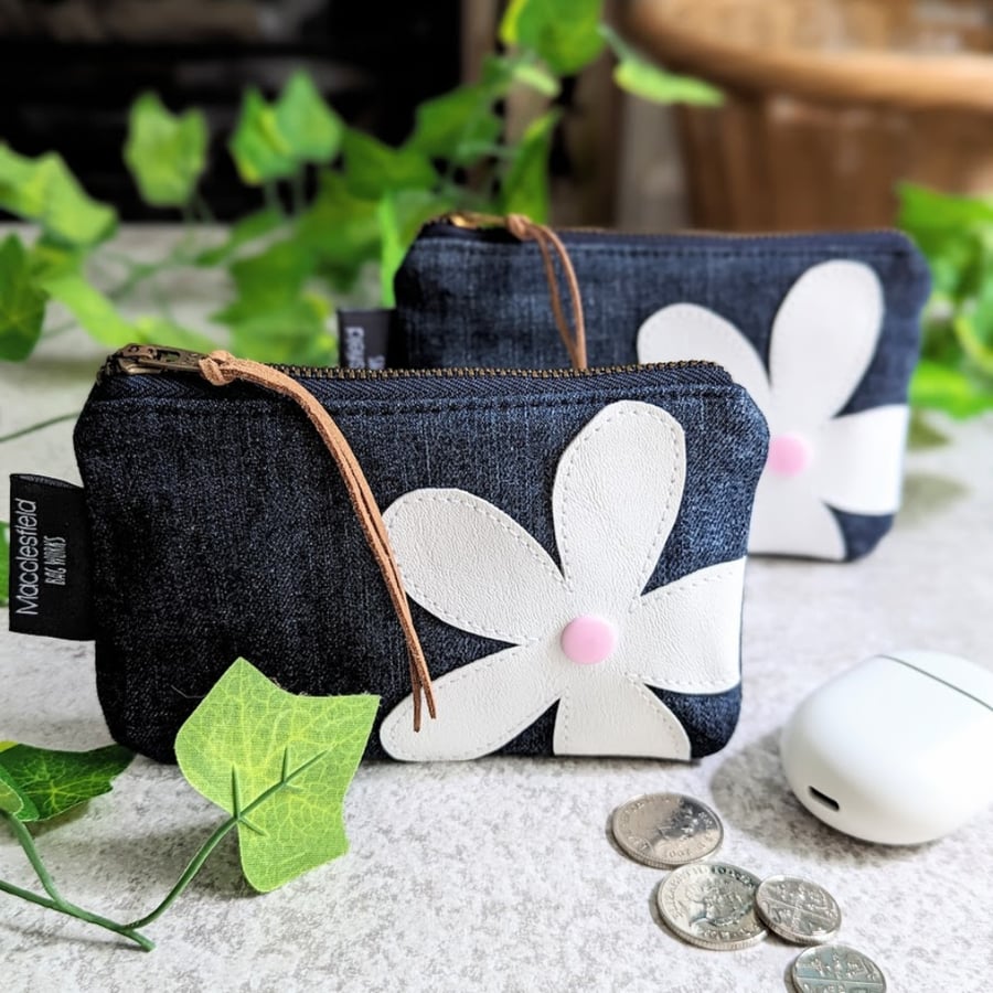 Denim Purse Daisy Motif Pouch Purse