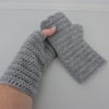 Crochet Fingerless Mittens in Pale Grey with Wavy Edge Top 
