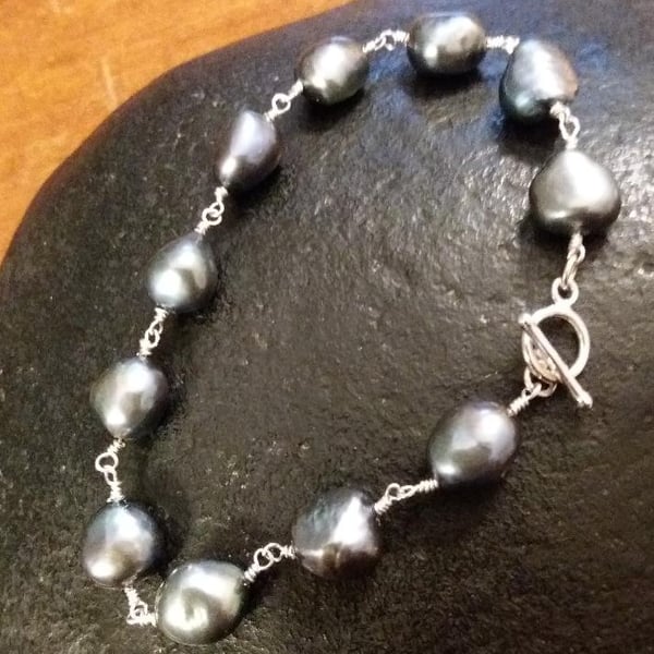Silver and pearl smoky blue bracelet