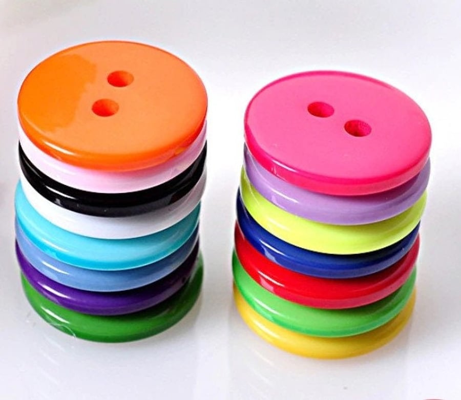100pcs Mixed colour 15mm Resin Buttons sewing scrapbooking craft 2-Holes 