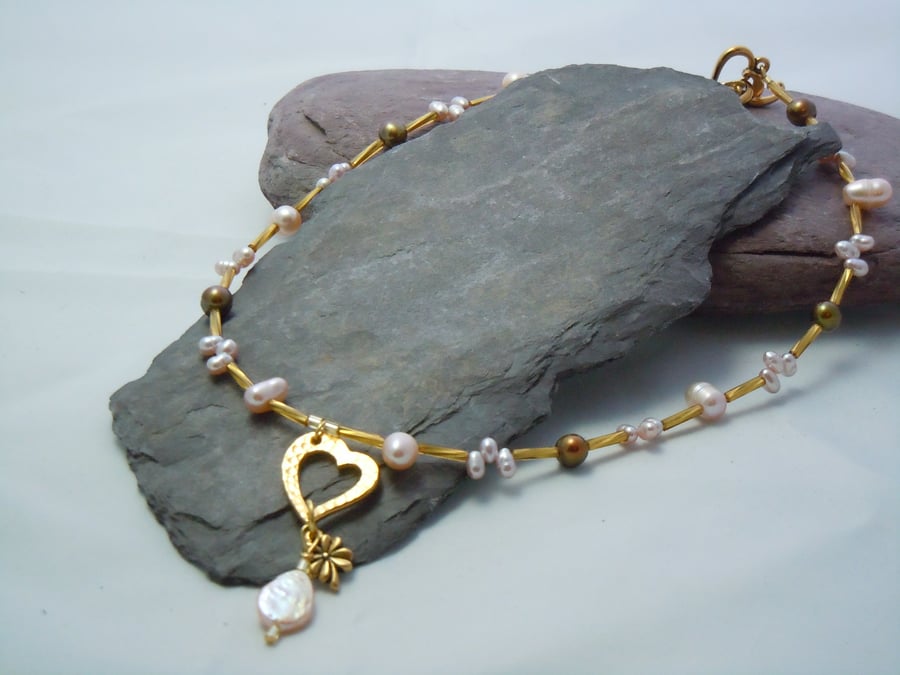 Freshwater pearls, mother of pearl & gold plate heart necklace pendant