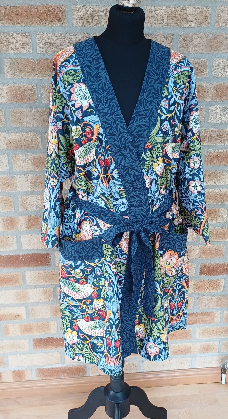 Bath robe William Morris strawberry thief cotton dressing gown 