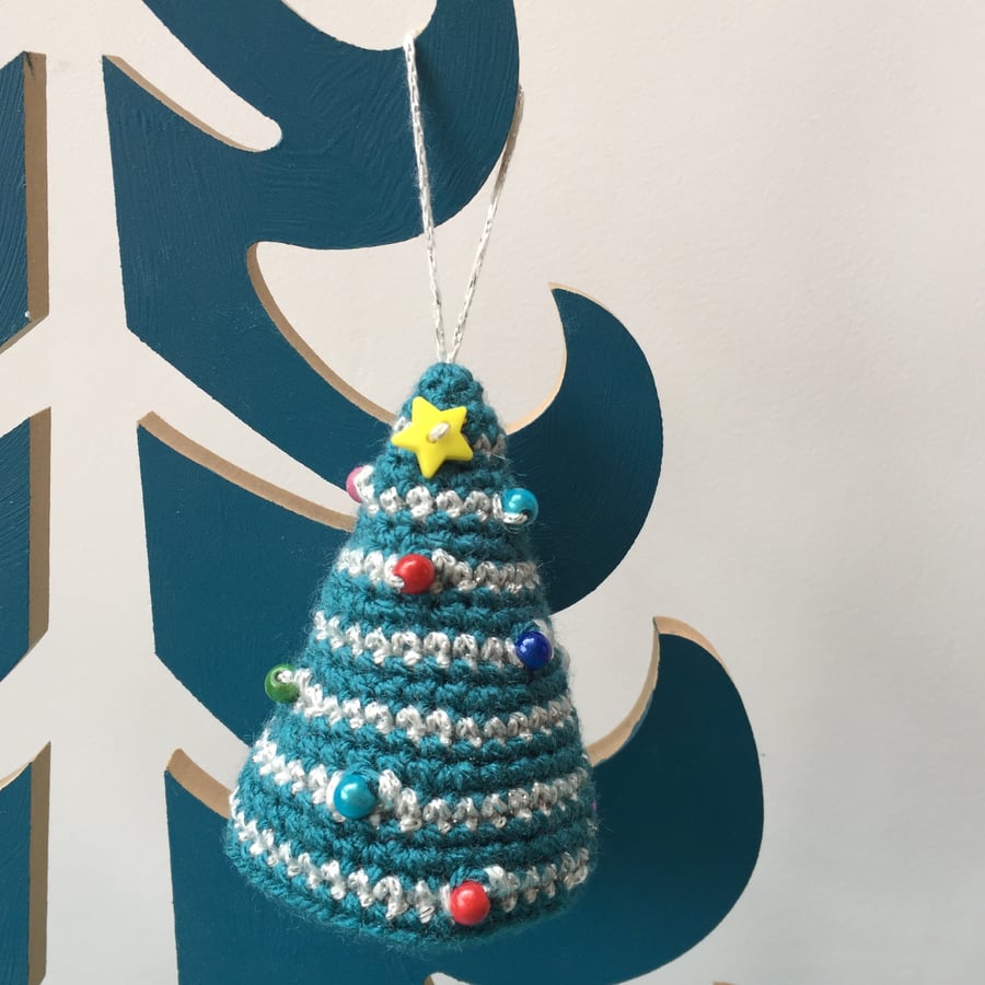 Crochet hanging tree decoration - teal
