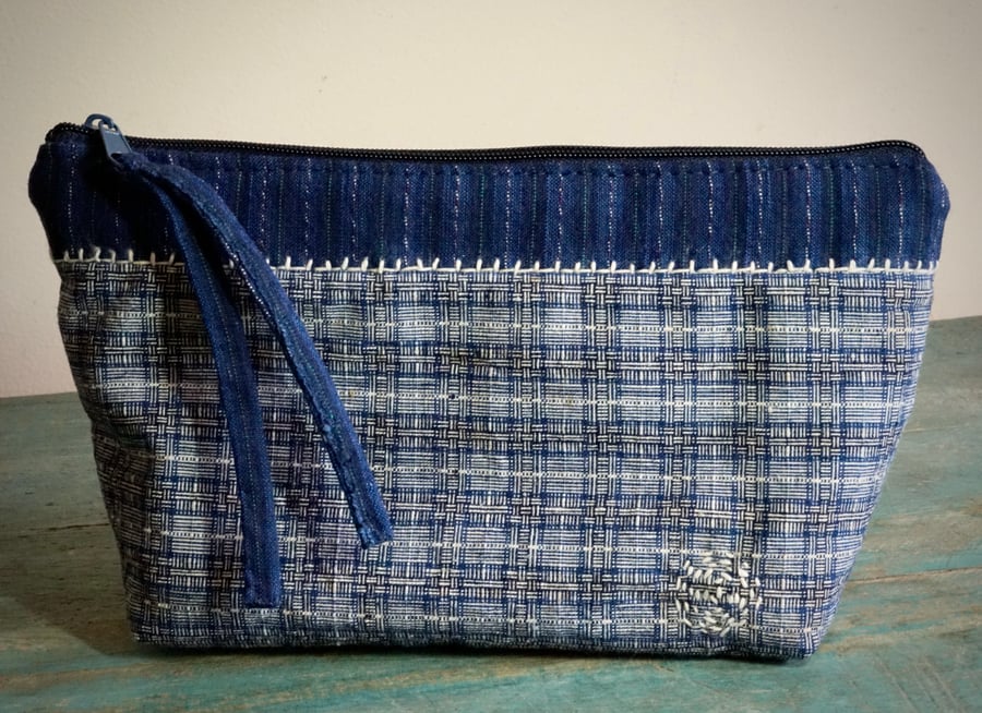 Handmade Makeup Bag – Vintage Handwoven Fabric Zipper Pouch