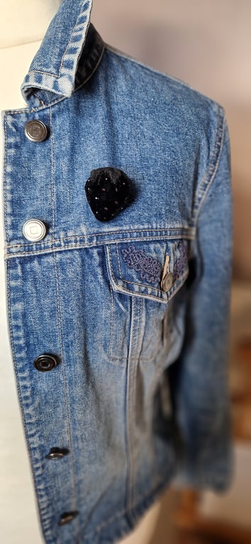 Black Strawberry velvet Brooch 