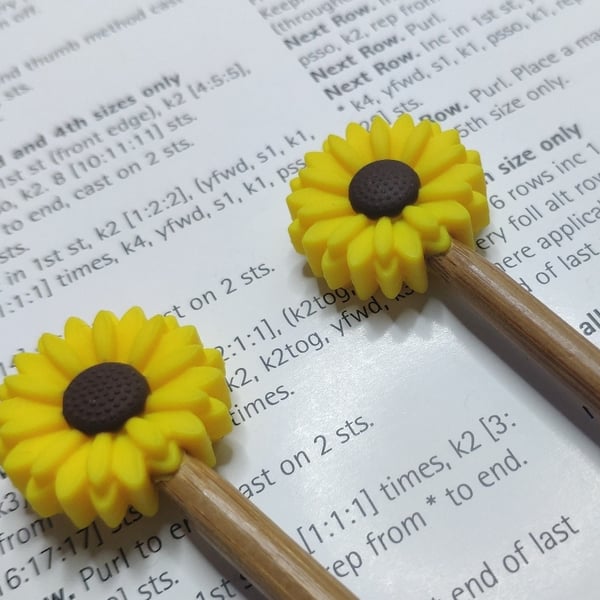 Sunflower needle protectors for knitting