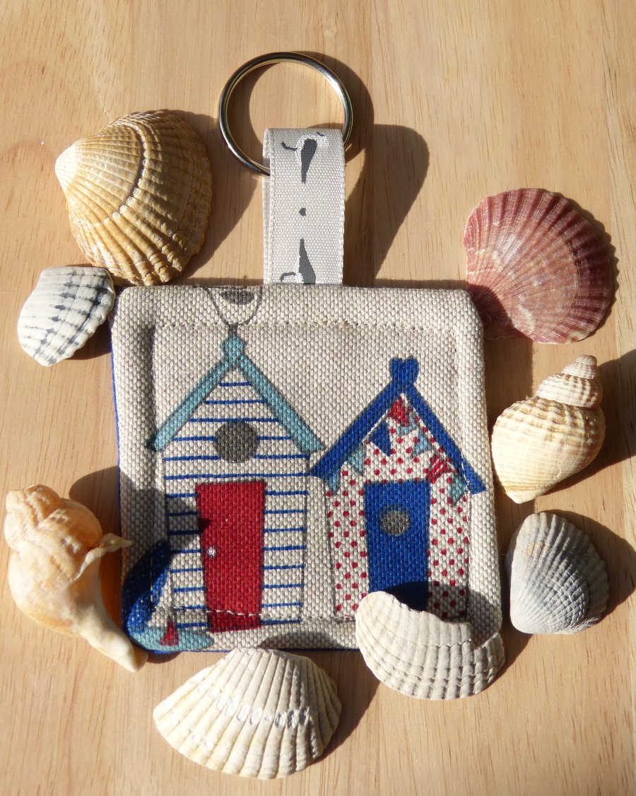 Key ring with beach huts