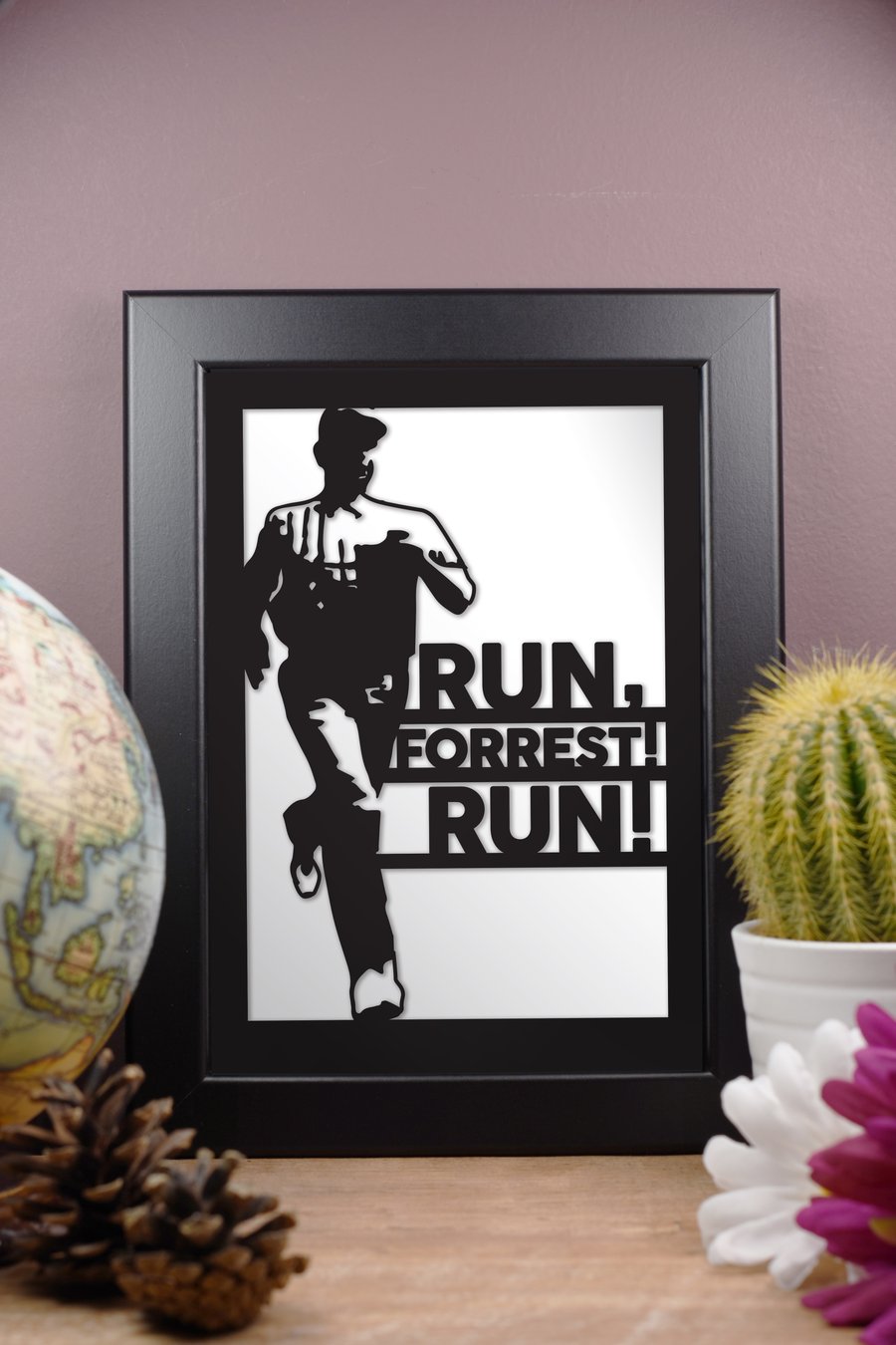 Framed Tom Hanks Film Artwork - Forrest Gump Run Forrest Run! - 13cm x 18cm