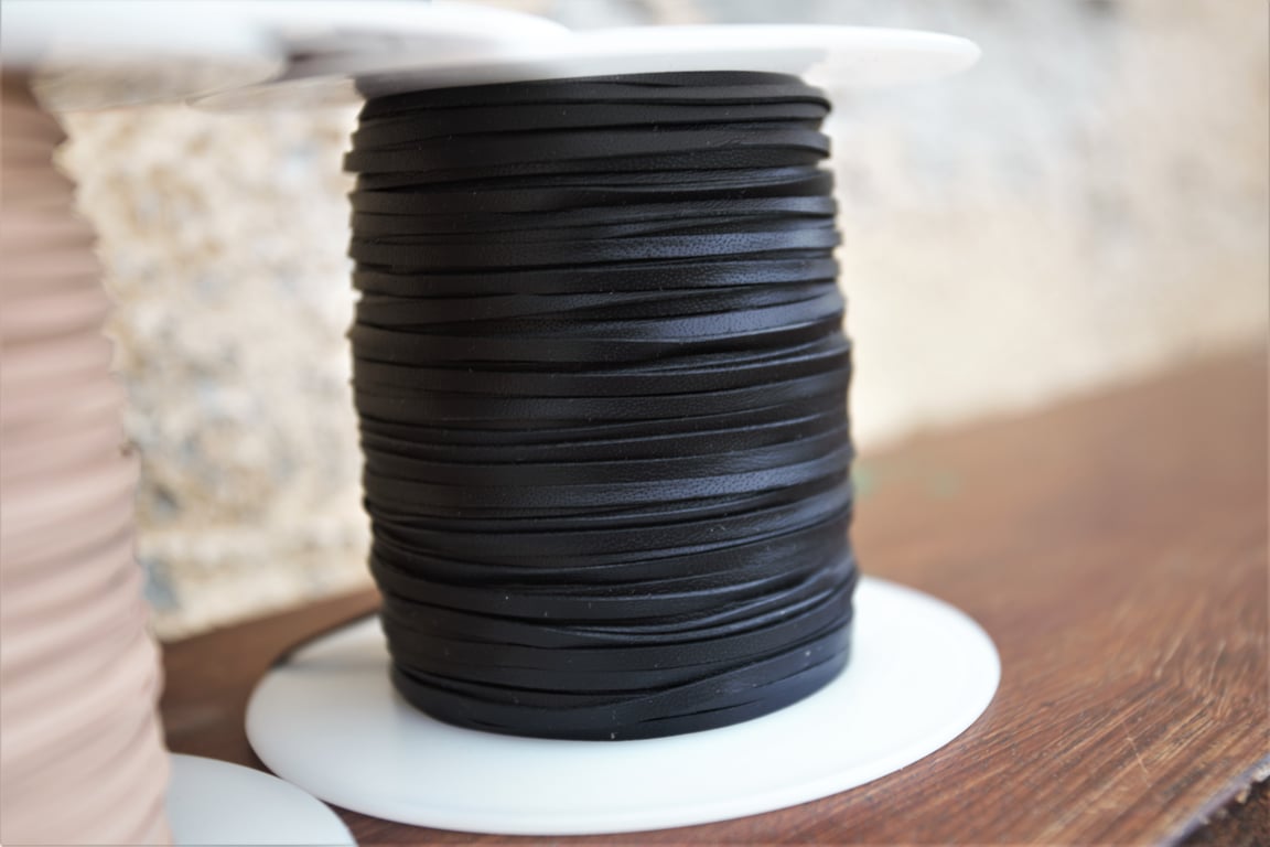 Kangaroo Leather Lace 2.5 mm premium quality Black 1m