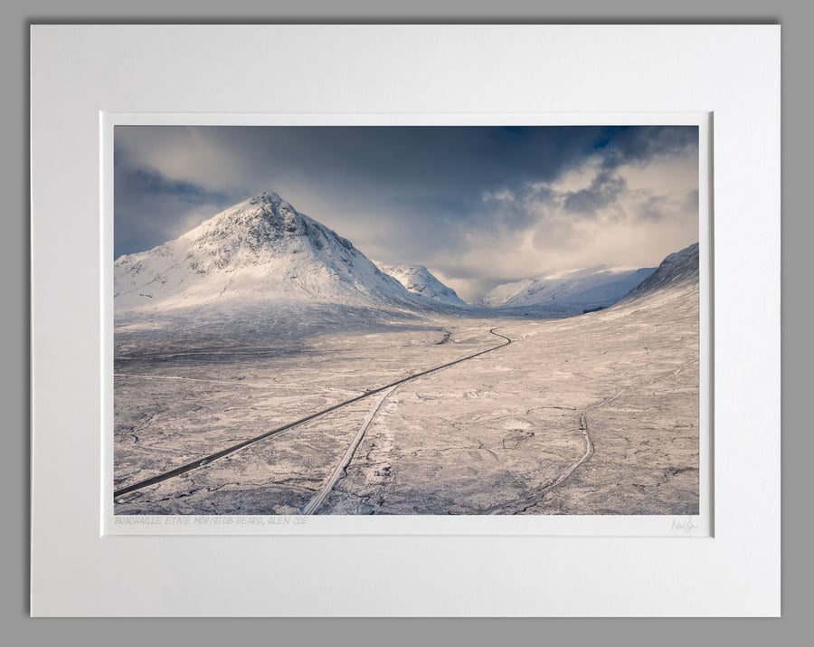 Buachaille Etive Mor-Stob Dearg Glen Coe Scotland - A3 (50x40cm) Unframed Print