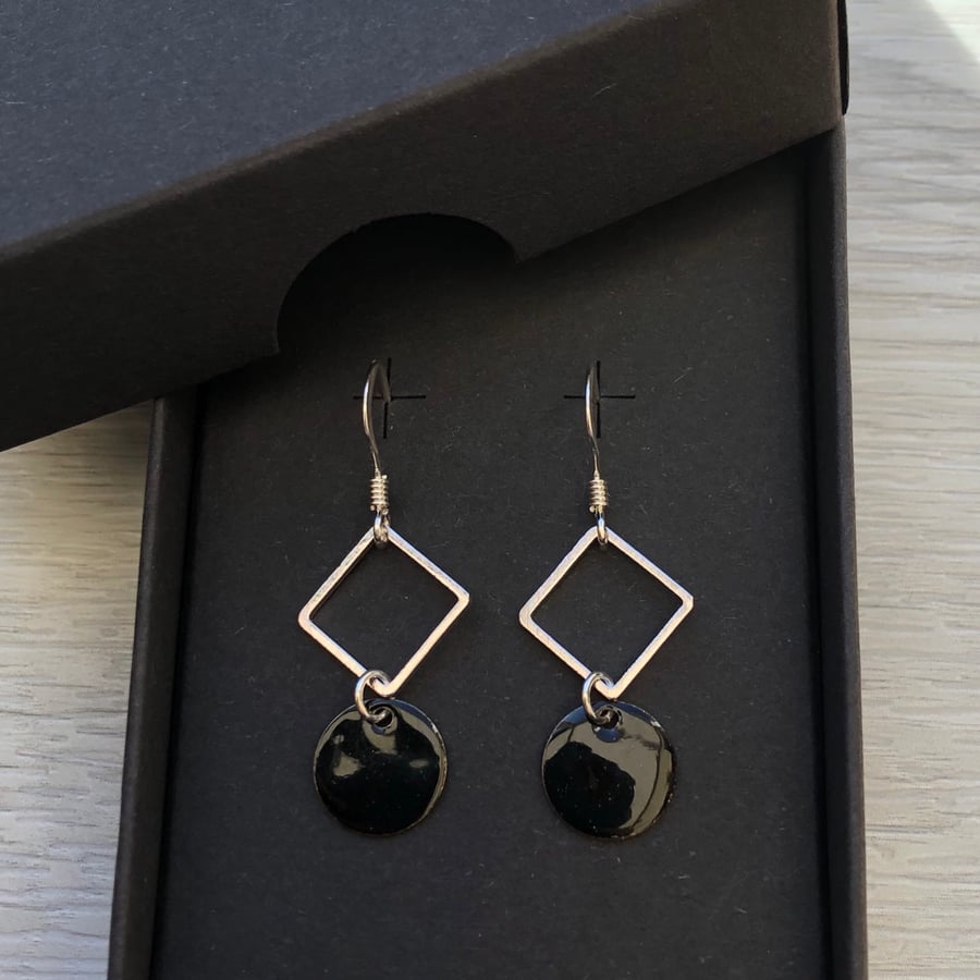 Black geometric enamel earrings