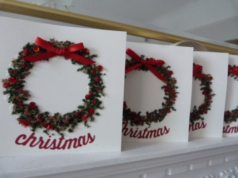 Pack of 4 Wreath Christmas Cards