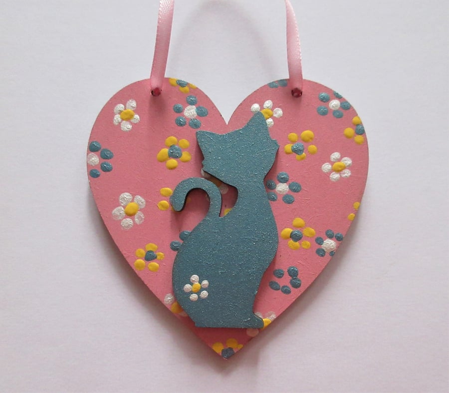 Cat Hanging Heart Decoration Hand Painted Ditsy Flowers