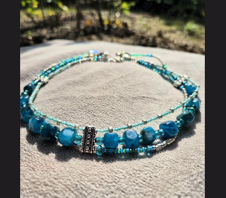 Handmade Turquoise Choker Necklace, Apatite stones, Beaded Necklace 