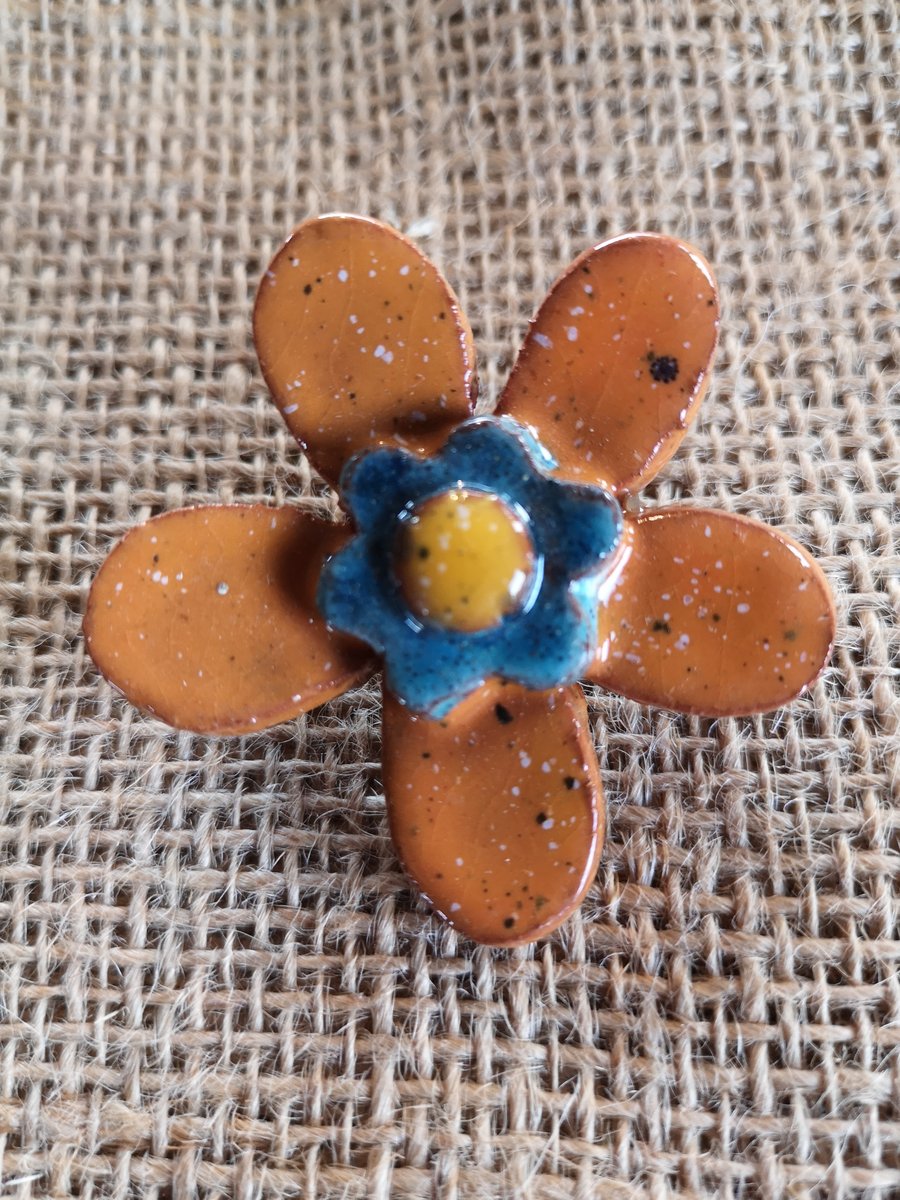 Flowery Brooch