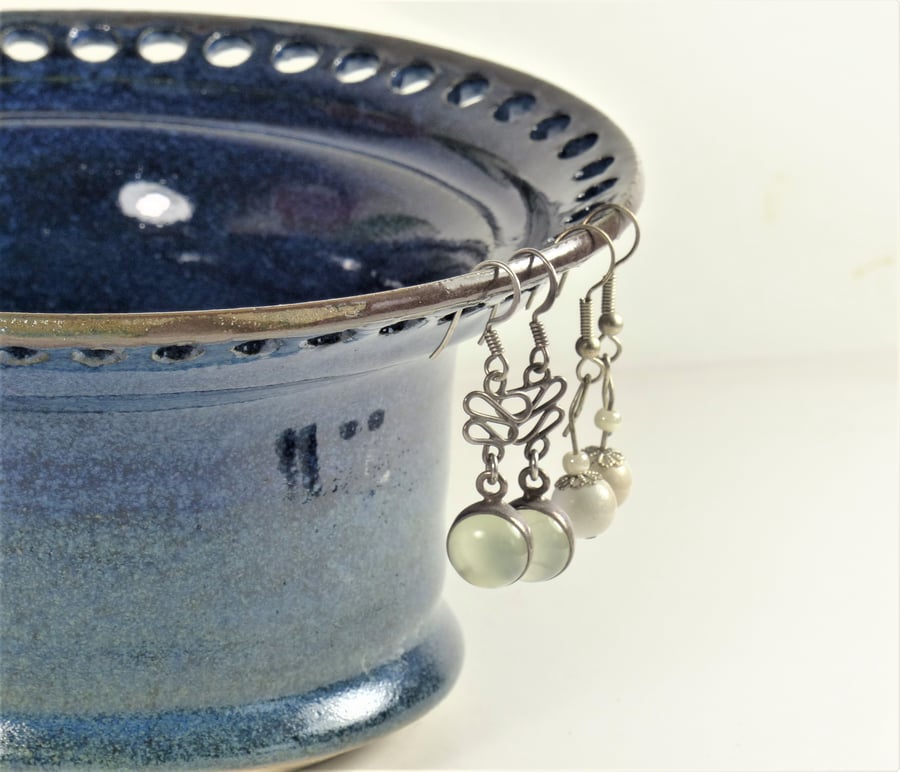 Ceramic Jewellery Bowl to display earrings, bracelets and bangles. UK Pottery.