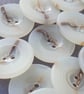 25mm 1" 40L Polyester HORN Buttons Flat matt edge with shiny centre x 6 - Image 3