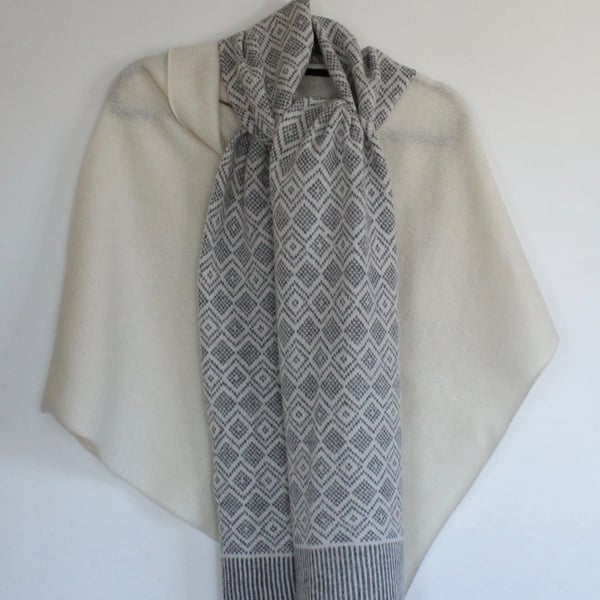 Soft Merino Lambswool Scandi Scarf in Cream and Pearl Grey with Red Ends