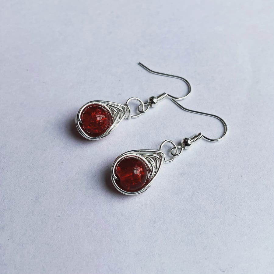 Red crackle glass earrings