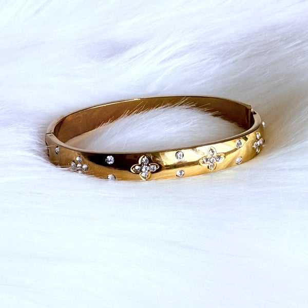 Annabelle gem bracelet 