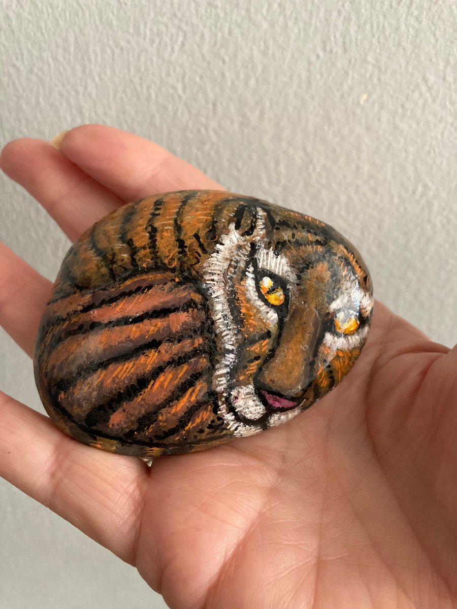 Hand Painted Tiger On Natural Beach Stone Rock Art Paperweight Wildlife Gift