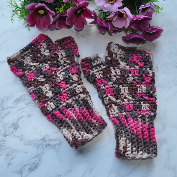Hand Crochet Fingerless Gloves Mittens Mitts Pink Brown Beige Ombre Free Post