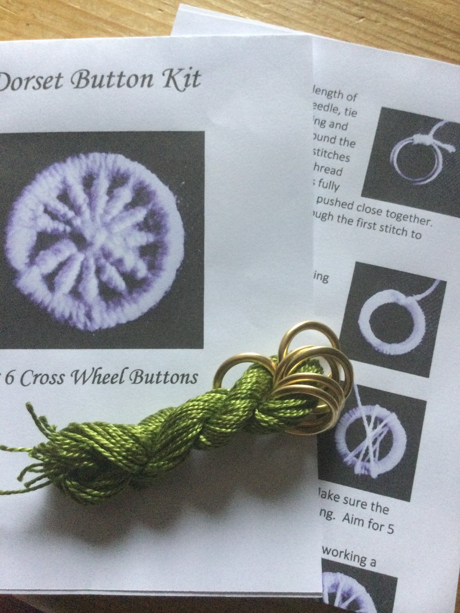 Kit to Make 6 x Dorset Cross Wheel Buttons, Grass Green
