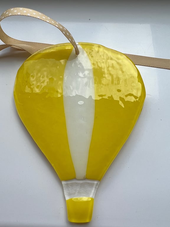 Hot Air balloons- fused glass balloons- sun catcher balloons