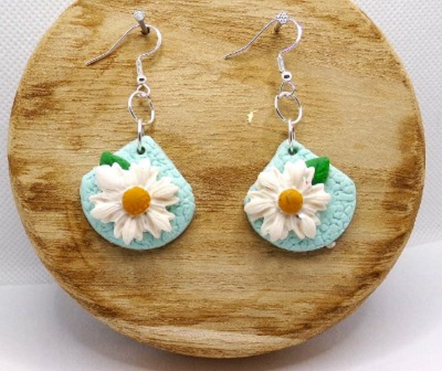  Handcrafted Polymer Clay Daisy Earrings
