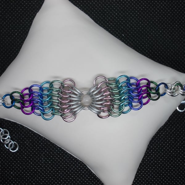 Multicolour chainmaille feather bracelet