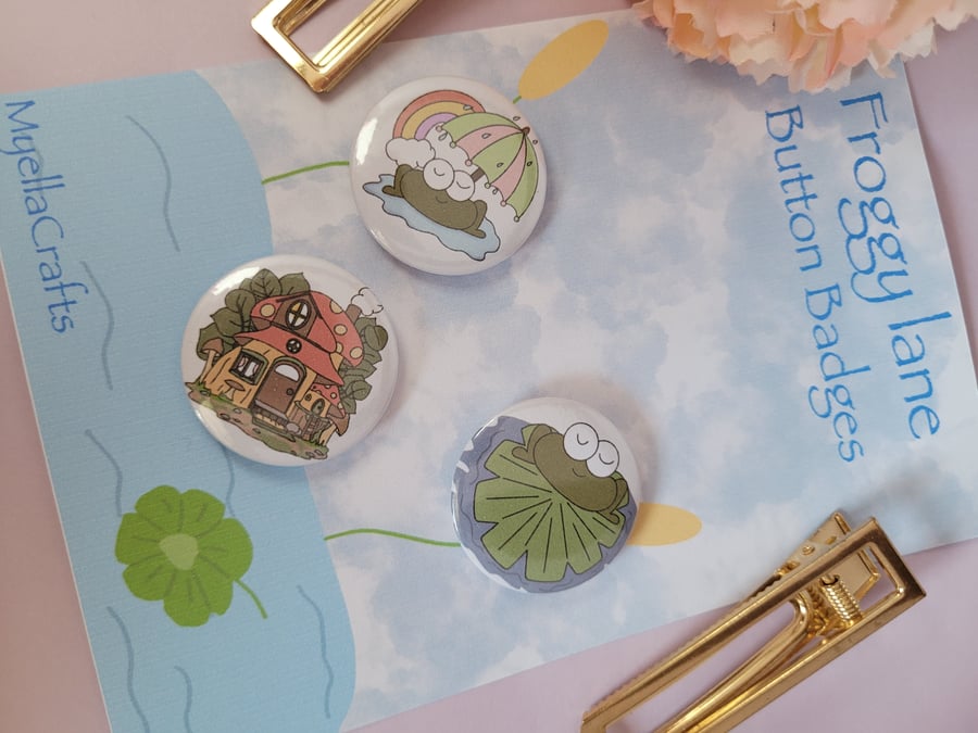frog button badge