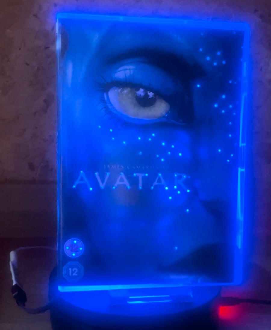 MultiColour Avatar Neon DVD Nightlight 