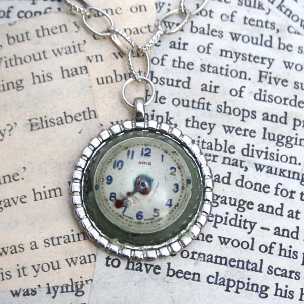 Steampunk Resin Dome Vintage Watch Face Pendant Necklace