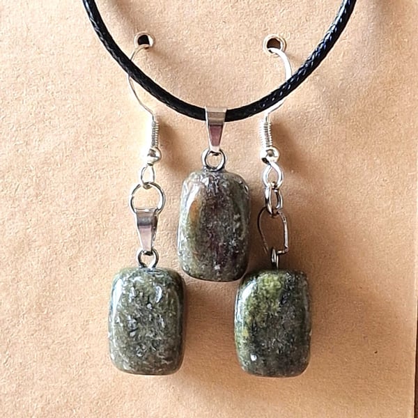 Epidote Inspired Jewellery Set, Natural Stone Earrings & Pendant, Handmade Boho 