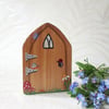 Fairy Door-Medium size, Wooden, Daisy, toadstools, whimsical, Fairy Dust