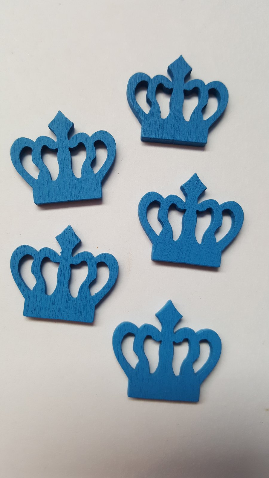 10 x Painted Wooden Shapes - 23mm - Crown - Royal Blue 