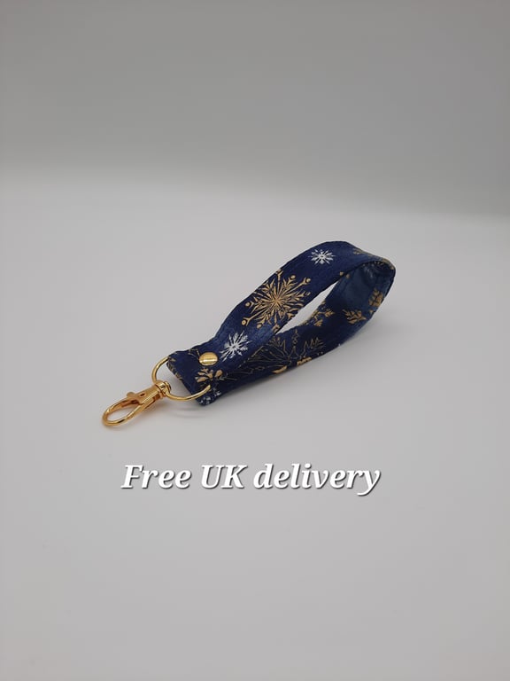 Bag charm wristlet  - keyfob, navy blue and gold snowflake keyring. Sale.   