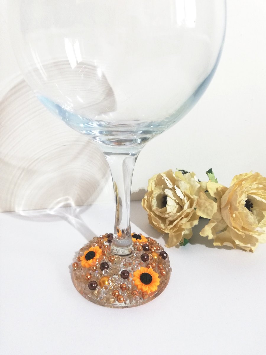 Personalised Sunflower Glass, Gin, Wine, Prosecco, Jewelled Glass Gift          