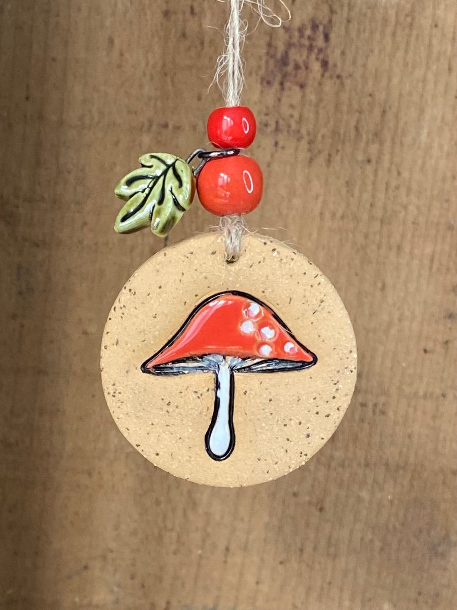 Ceramic toadstool decoration natural clay