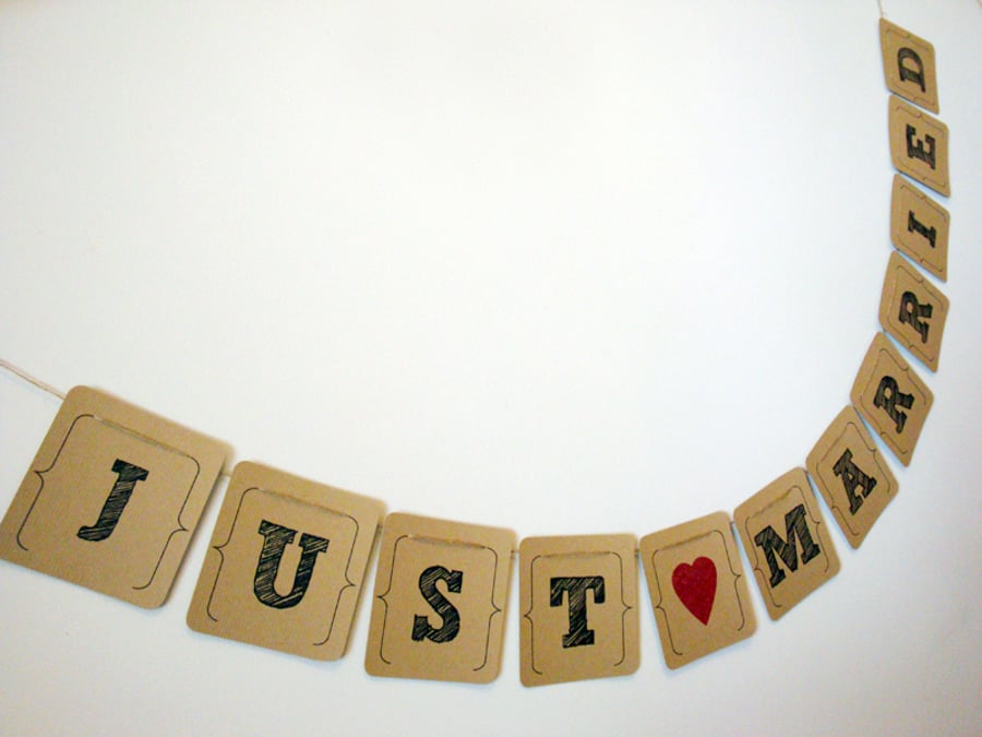 'Just Married' Banner - Vintage Style Wedding Banner