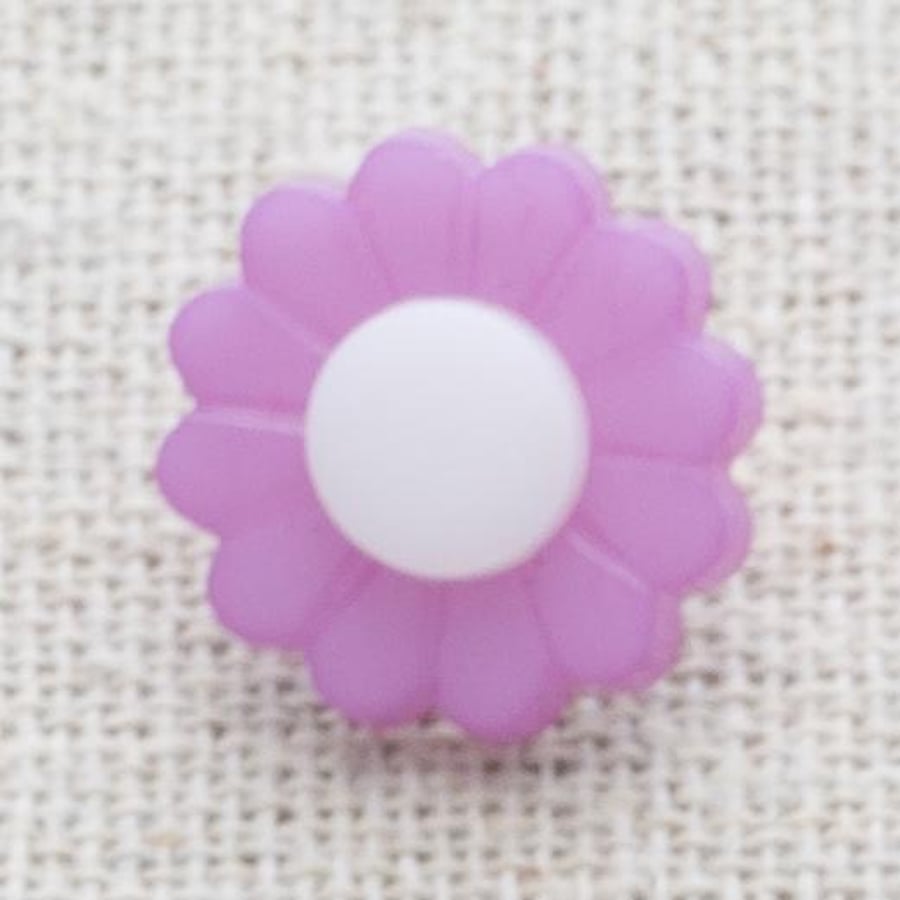 Daisy flower buttons for knitting and crochet 15mm
