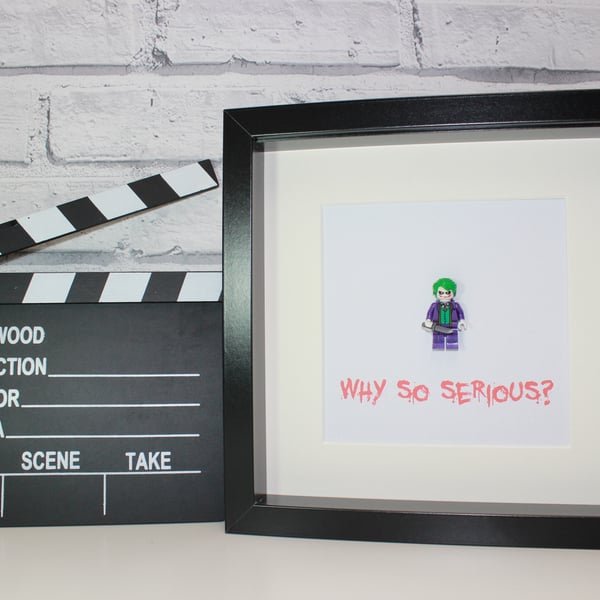 THE JOKER - DARK KNIGHT - BATMAN - FRAMED MINIFIGURE - SUPER COOL