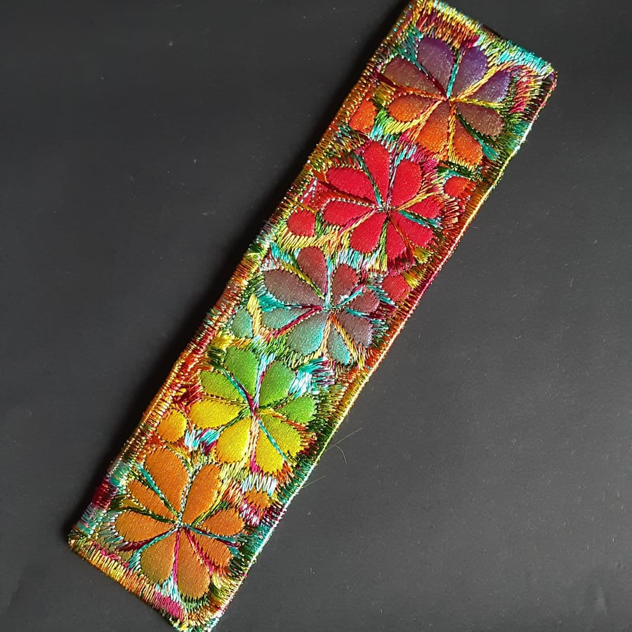 Bookmarks - Textile with Machine Embroidery Bookmark
